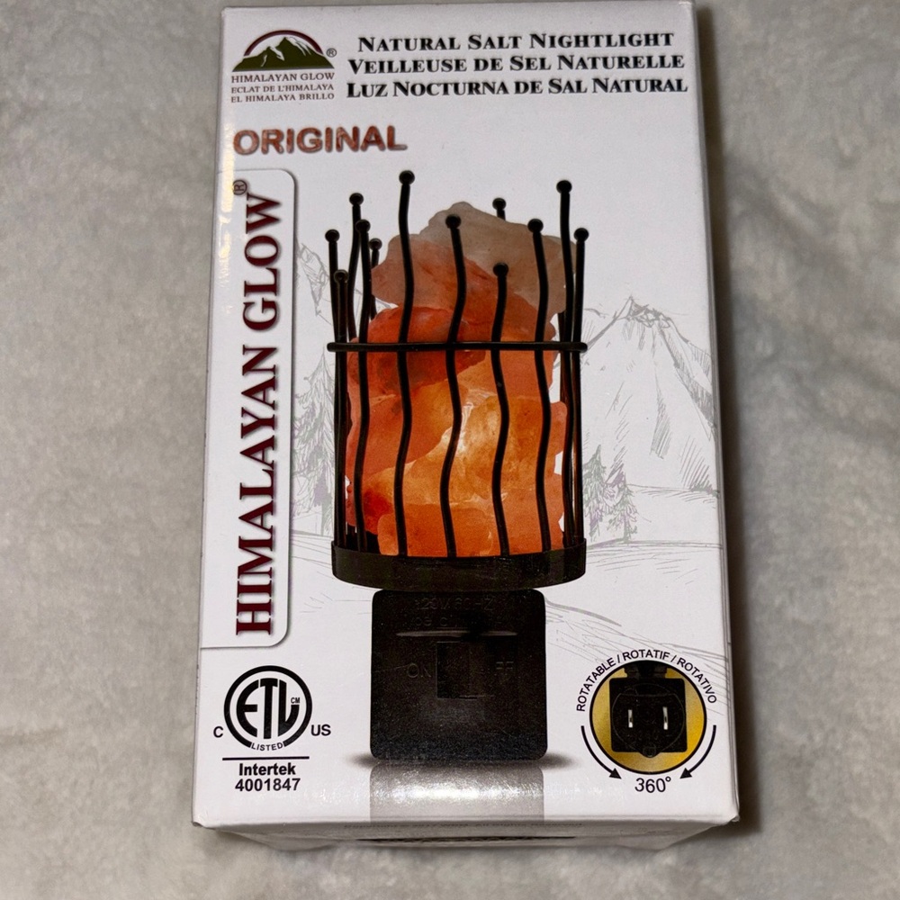 New in Box Himalayan Glow Original Natural Salt Nightlight - Orange Salt Glow